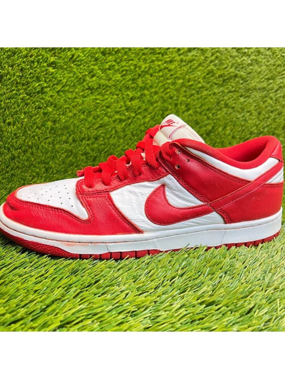 Nike‎ Dunk Low SP Mens Size 9 Red White Athletic Leather Walking Shoes Sneakers